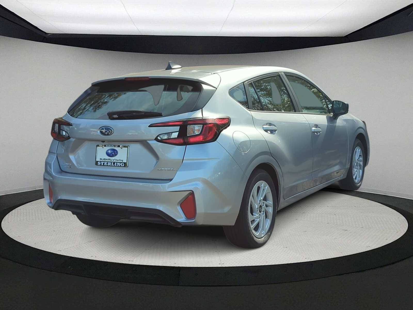 2025 Subaru Impreza Base Image 6 of 35