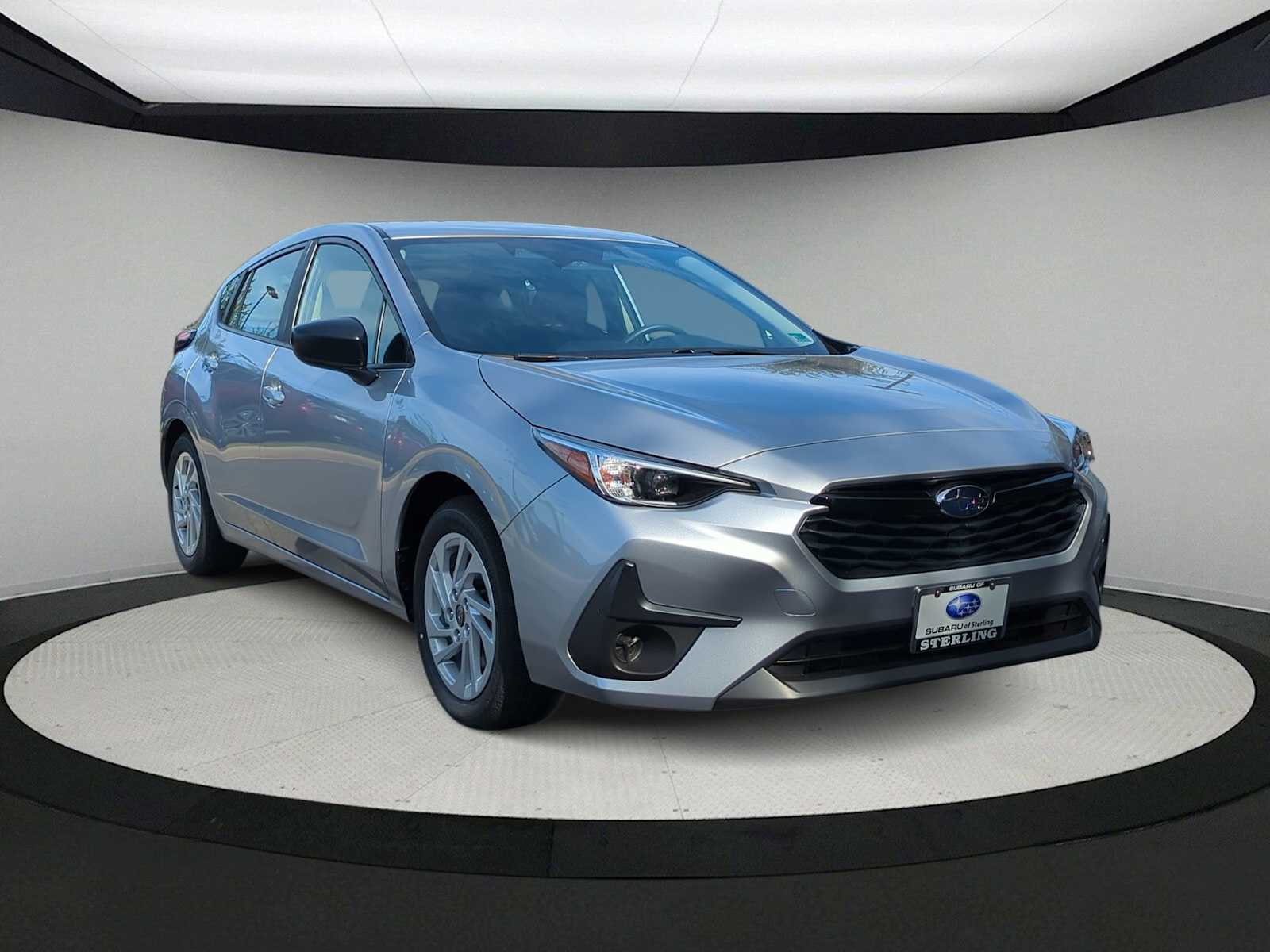 2025 Subaru Impreza Base Image 4 of 35
