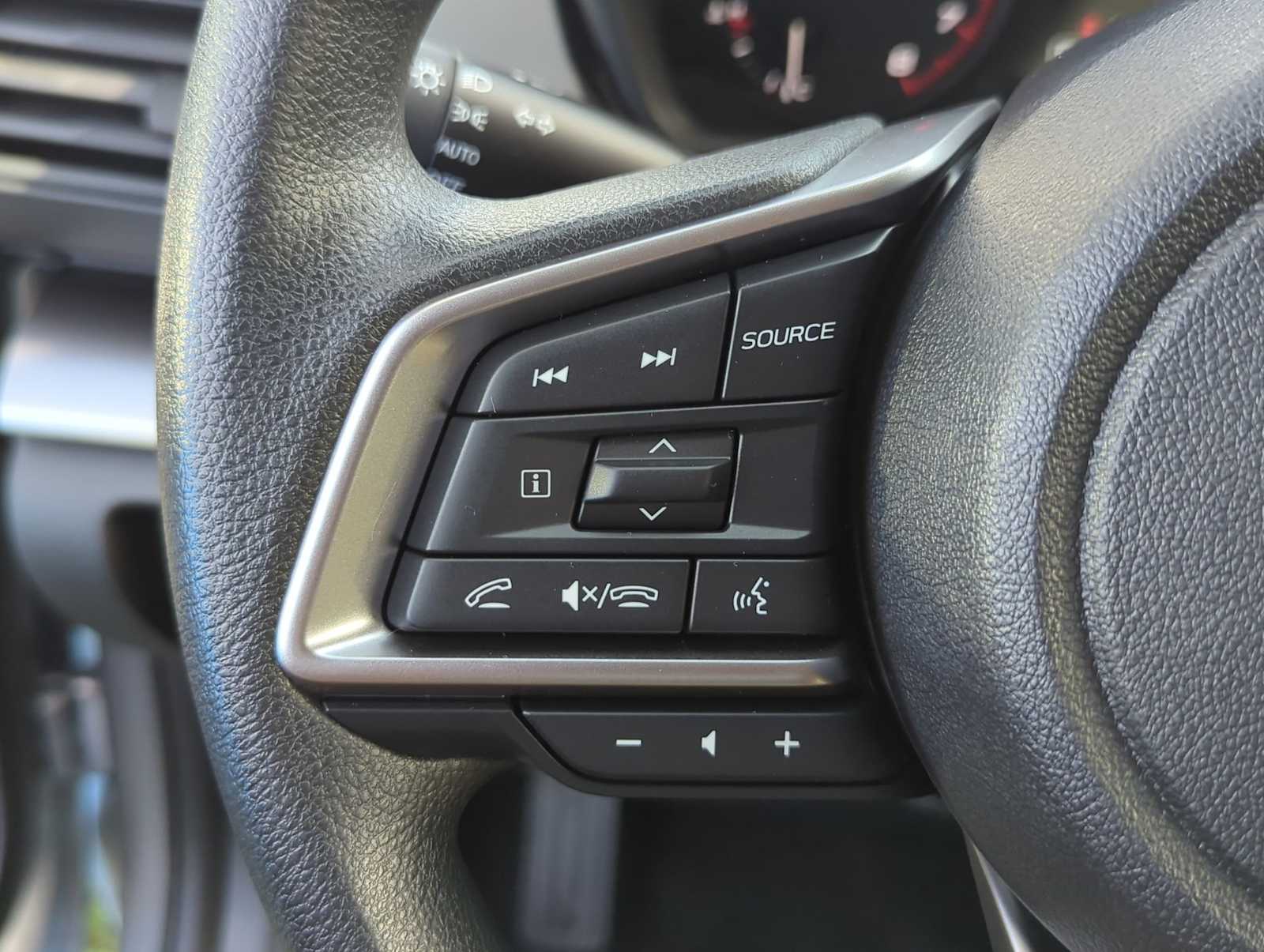 2025 Subaru Impreza Base Image 32 of 35