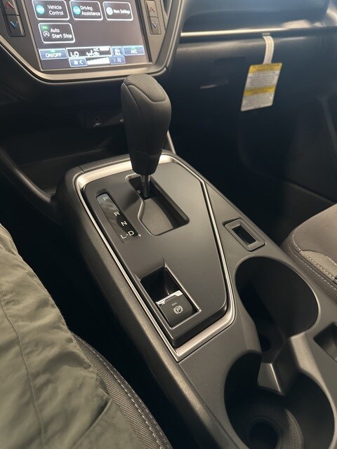 Vehicle image 23 of 44