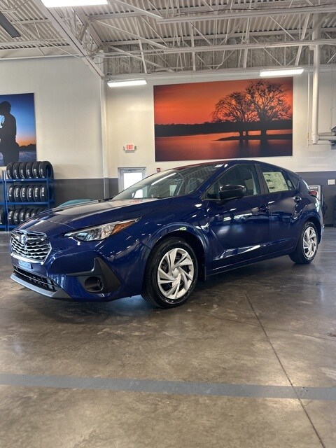 Vehicle image 3 of 44