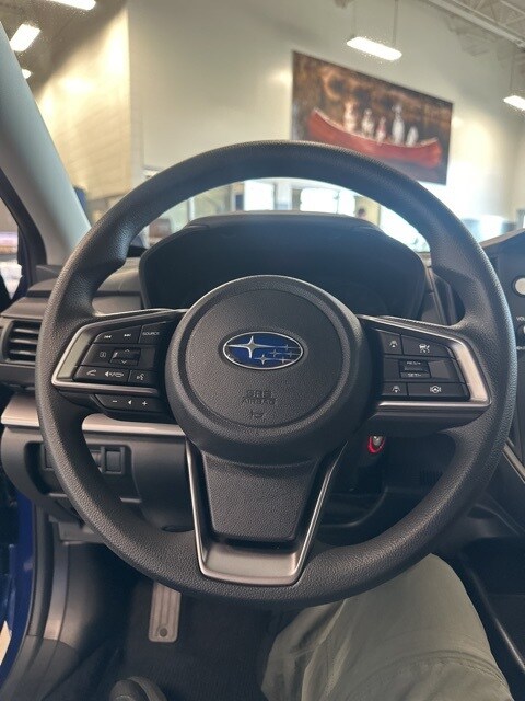 Vehicle image 20 of 44