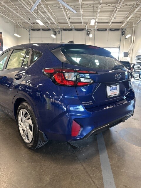 Vehicle image 12 of 44