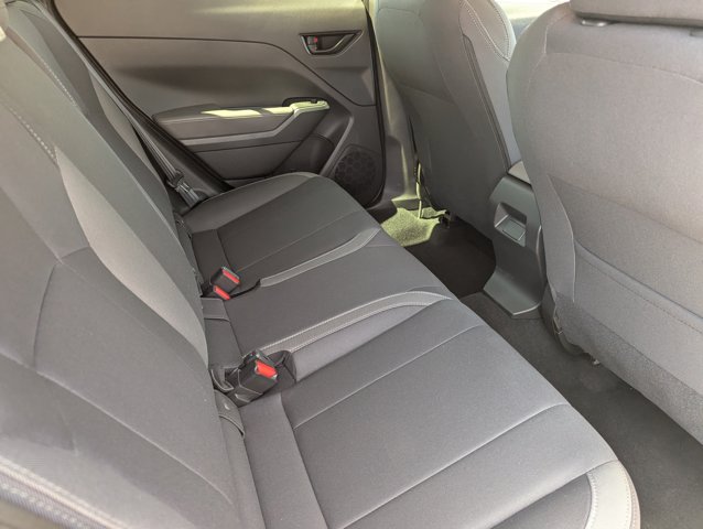 Vehicle image 11 of 24