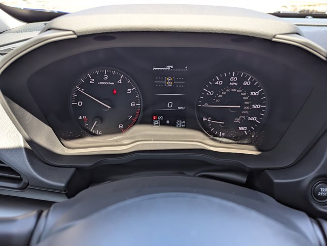 Vehicle image 16 of 24