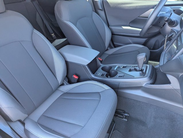 Vehicle image 12 of 24