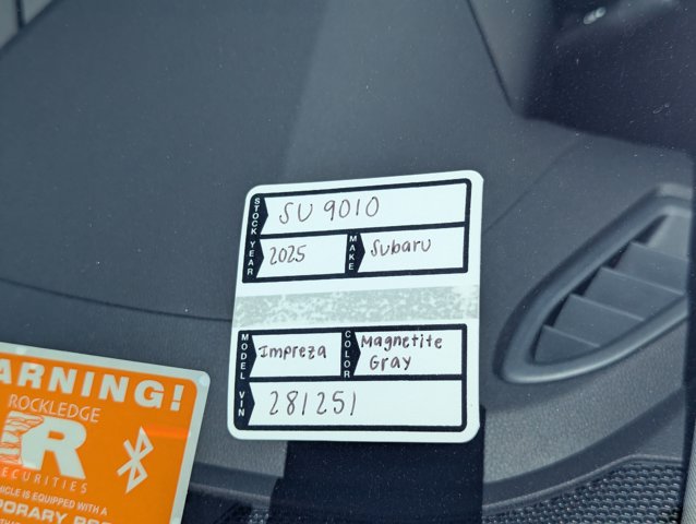 Vehicle image 22 of 24