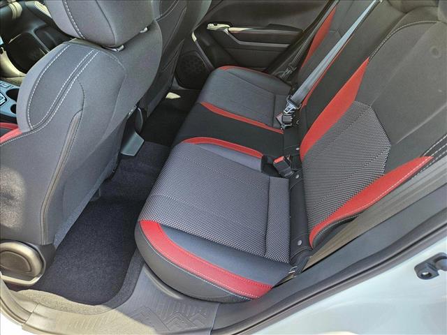Vehicle image 10 of 17