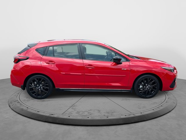 Vehicle image 4 of 33