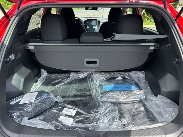 Vehicle image 13 of 33