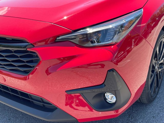 Vehicle image 10 of 39