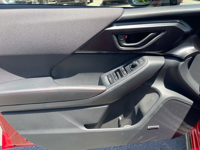 Vehicle image 24 of 39