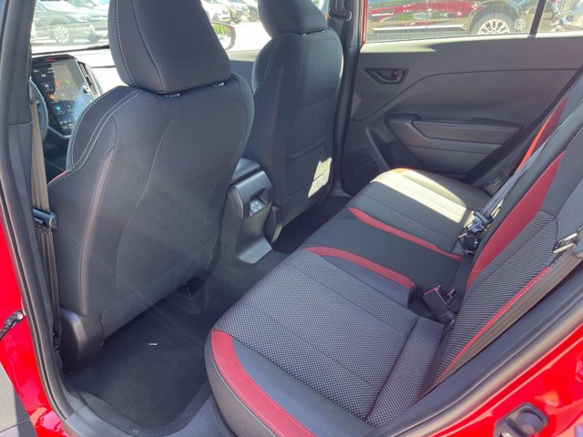 Vehicle image 18 of 39