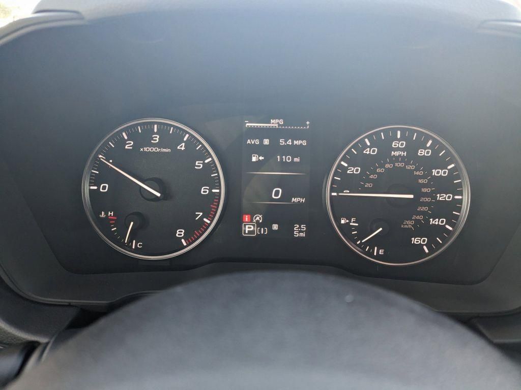 Vehicle image 29 of 32