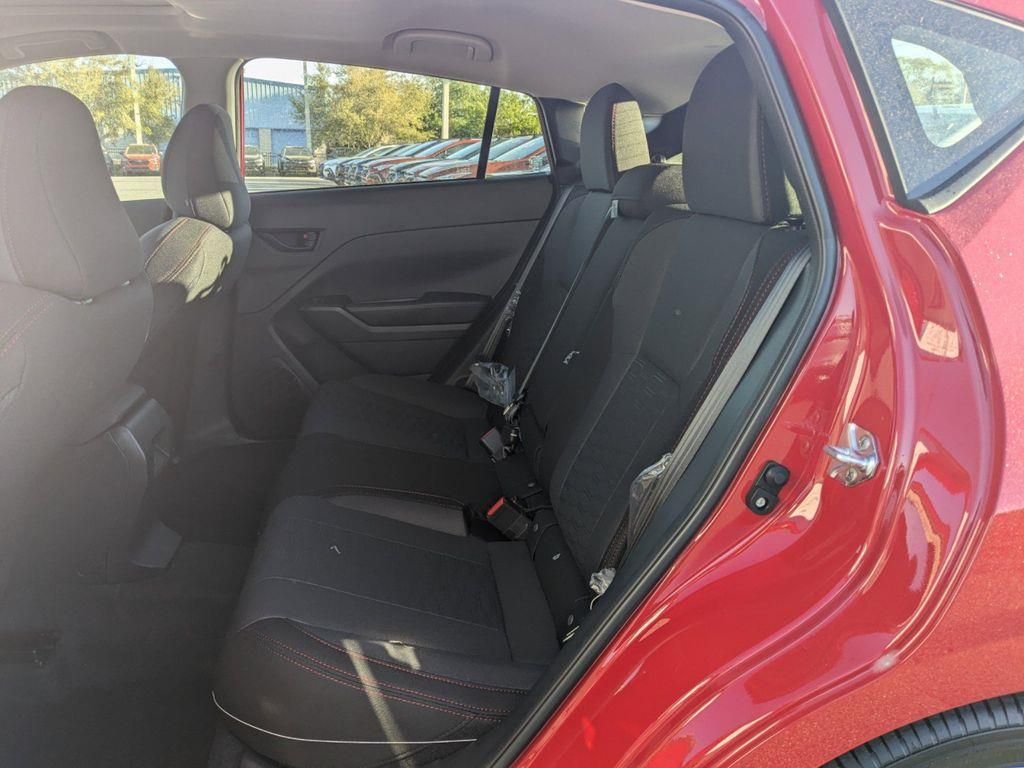 Vehicle image 12 of 32