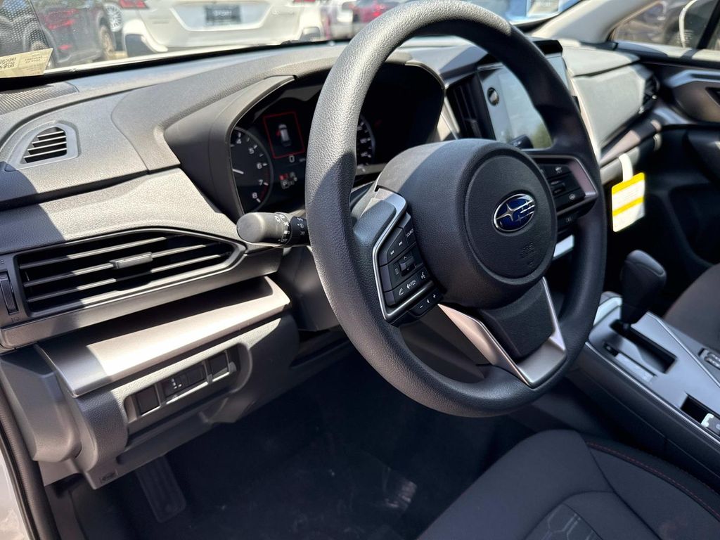 Vehicle image 18 of 34