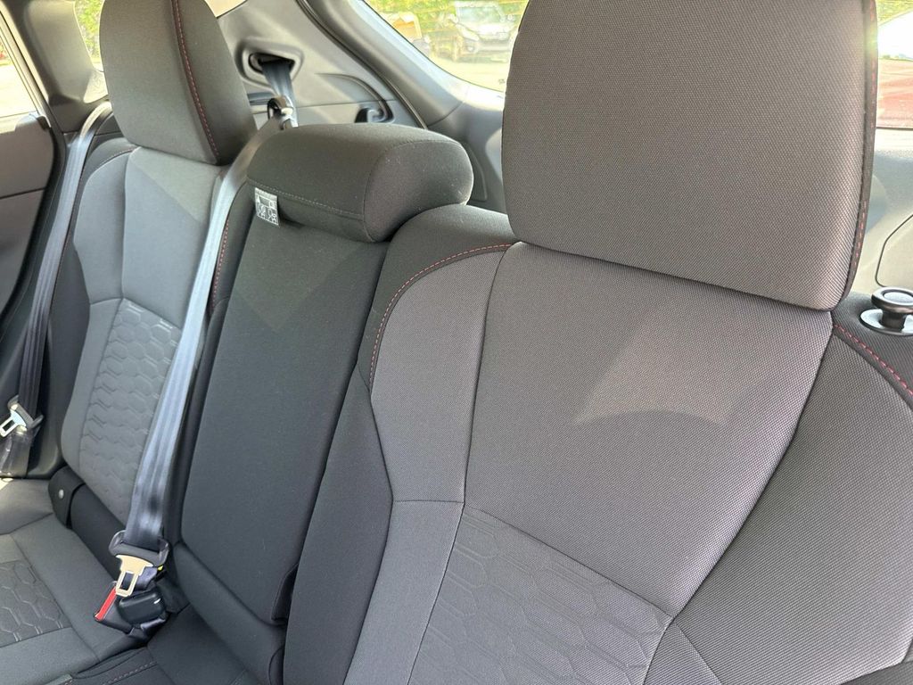 Vehicle image 12 of 34