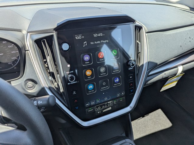 Vehicle image 17 of 24