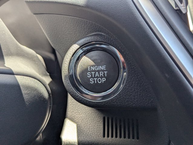 Vehicle image 23 of 24