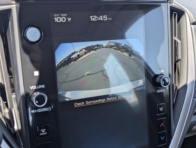 Vehicle image 16 of 24