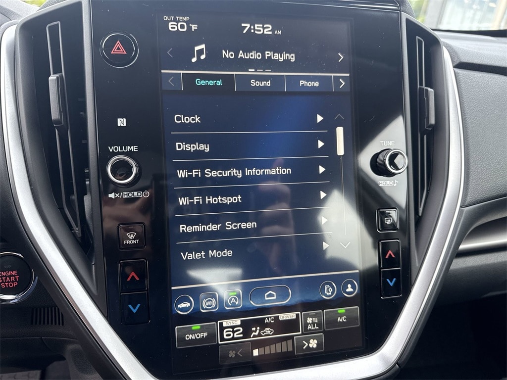 Vehicle image 12 of 39