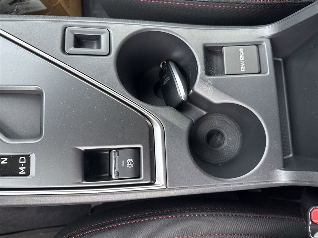 Vehicle image 31 of 39