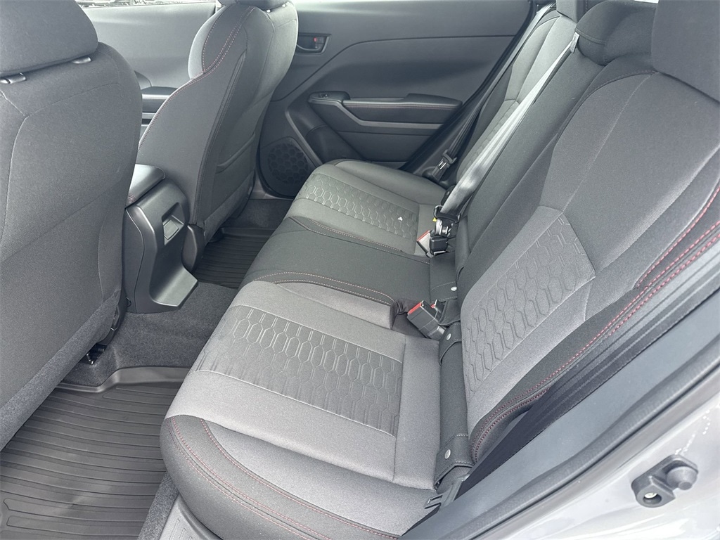 Vehicle image 24 of 39