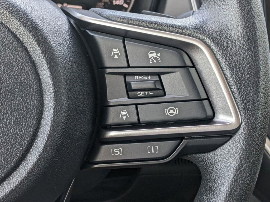 Vehicle image 22 of 24