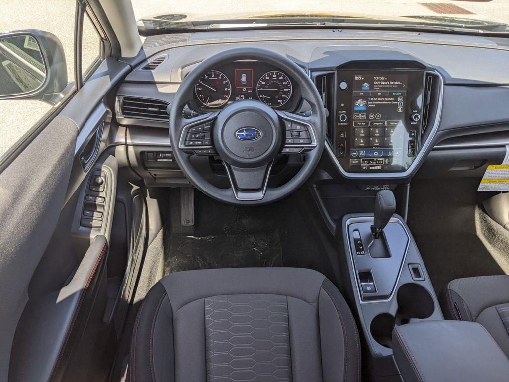 Vehicle image 14 of 24