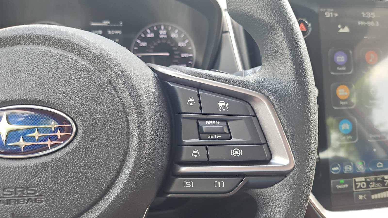 Vehicle image 24 of 30
