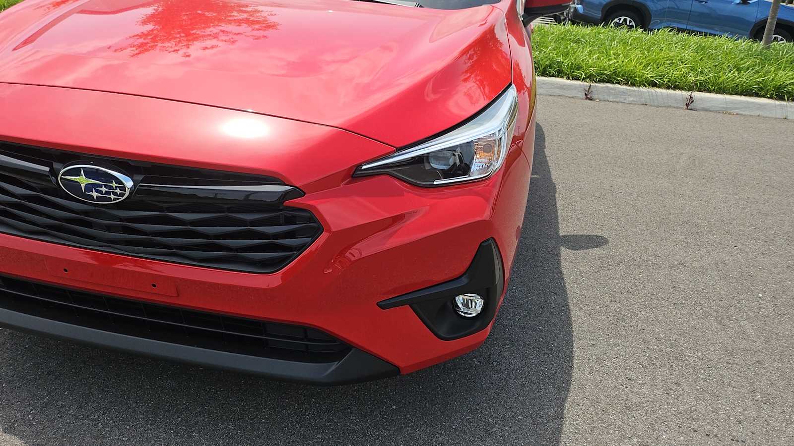 Vehicle image 10 of 30