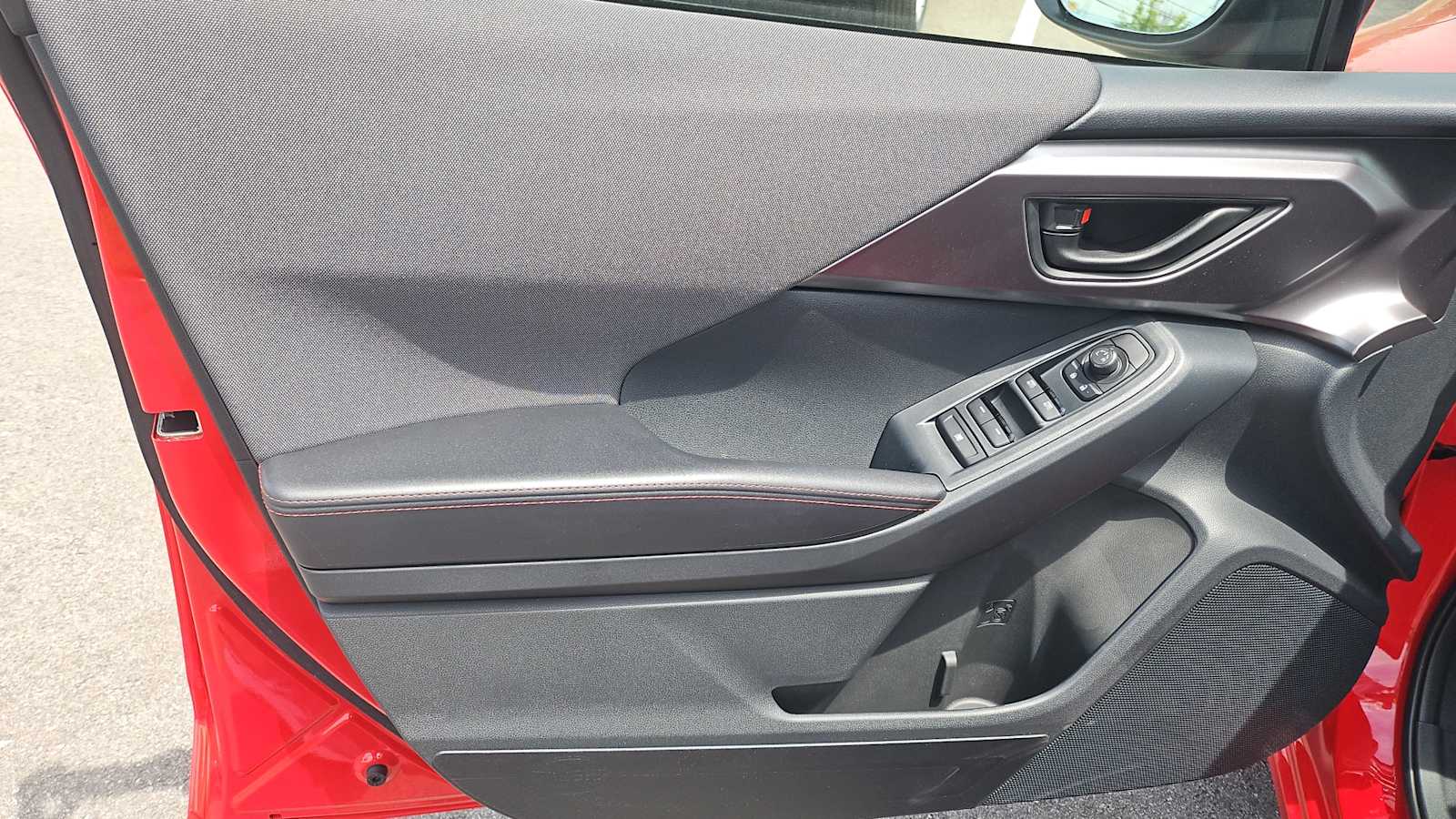Vehicle image 13 of 30