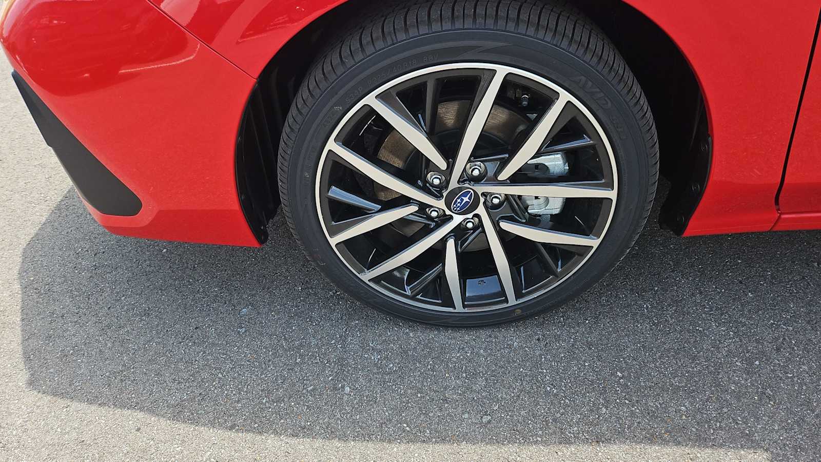 Vehicle image 11 of 30