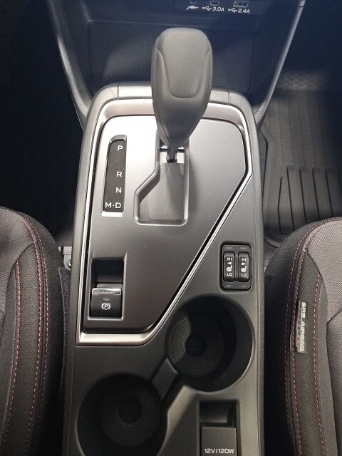 Vehicle image 22 of 38