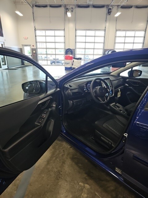 Vehicle image 15 of 38