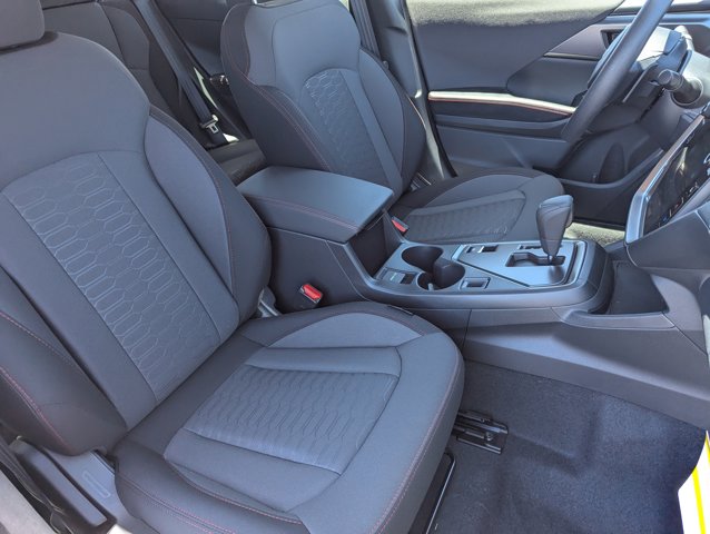Vehicle image 11 of 24