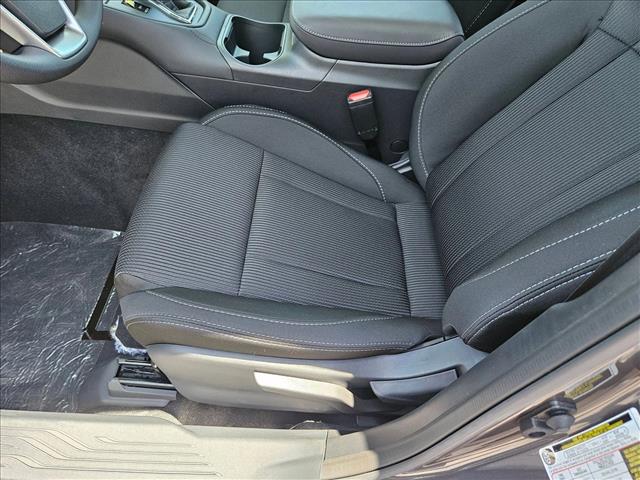 Vehicle image 17 of 17