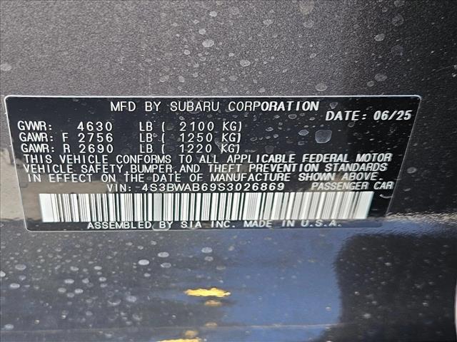 Vehicle image 16 of 17