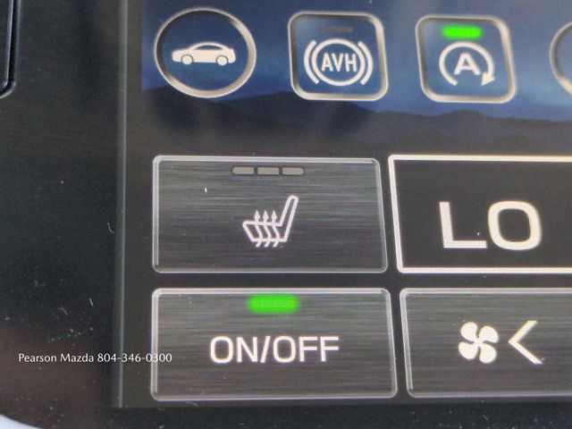 Vehicle image 23 of 29