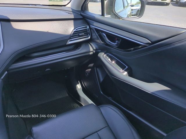 Vehicle image 16 of 29