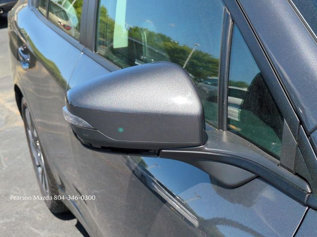 Vehicle image 12 of 29