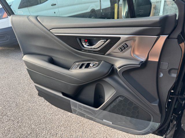 2025 Subaru Legacy Limited Image 24 of 30