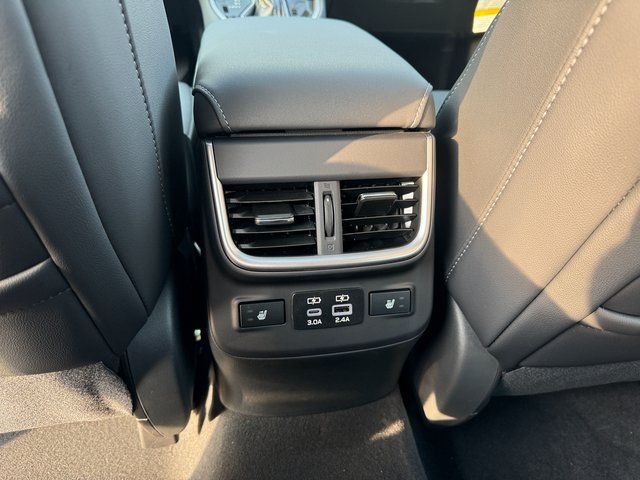 2025 Subaru Legacy Limited Image 25 of 30