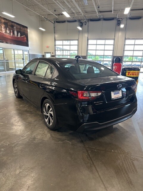 Vehicle image 12 of 43