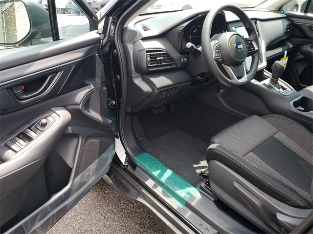 Vehicle image 9 of 12