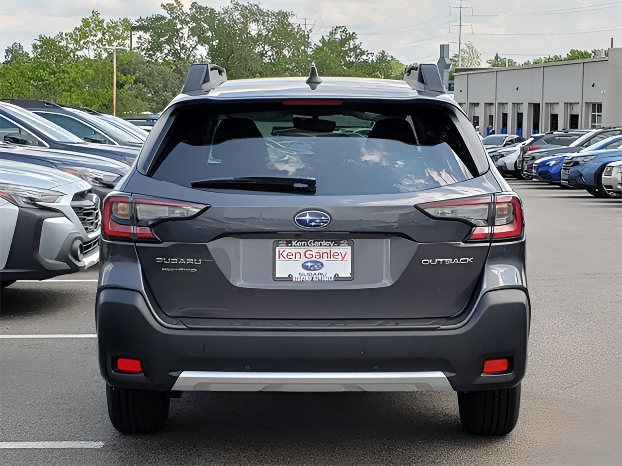 Vehicle image 17 of 17