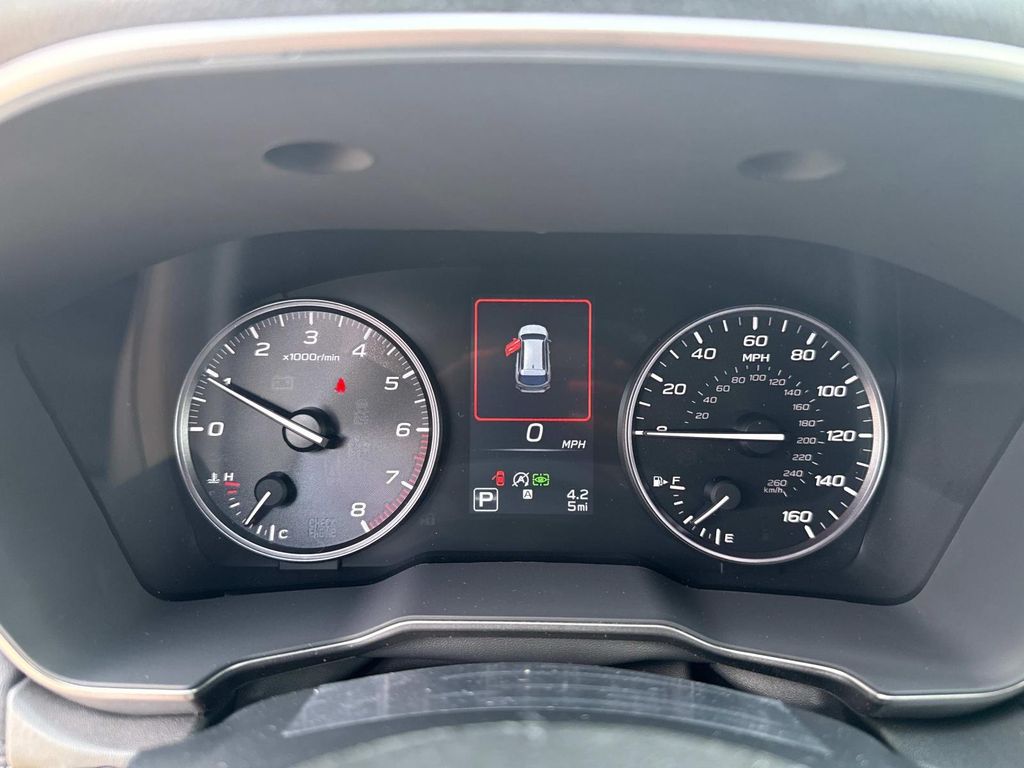 Vehicle image 26 of 30