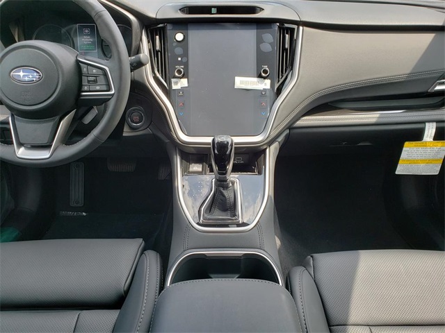 Vehicle image 11 of 12