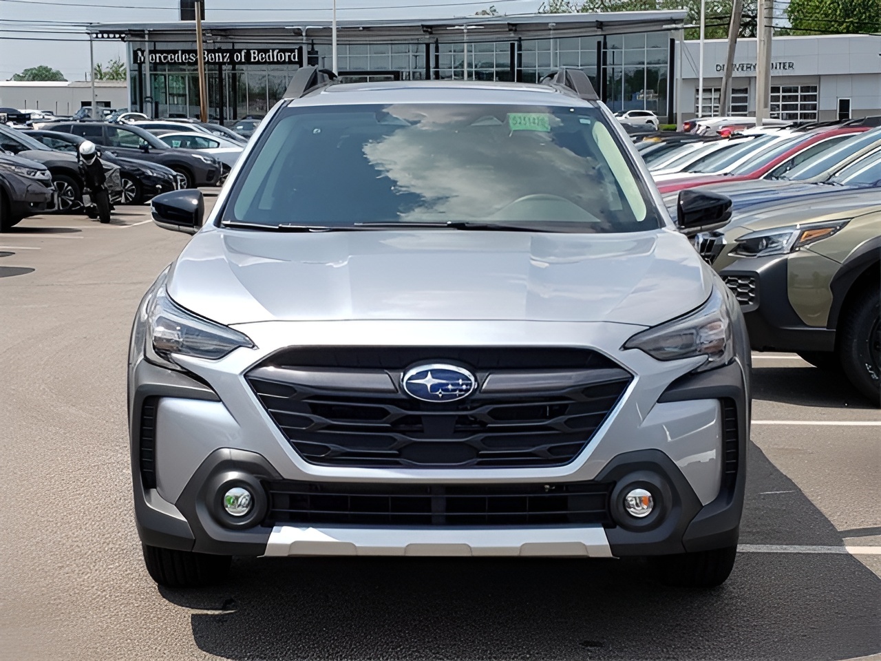 Vehicle image 13 of 17