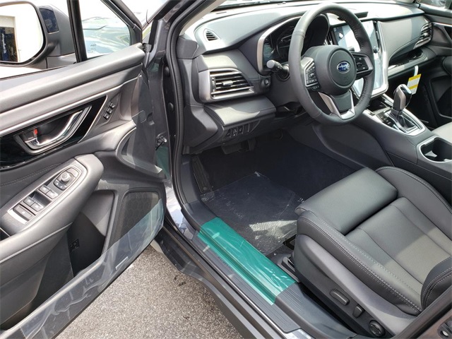 Vehicle image 6 of 17